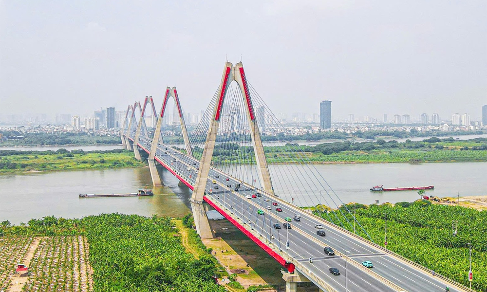  Cấm toàn bộ phương tiện lưu thông trên cầu Nhật Tân vào ban đêm để thi công